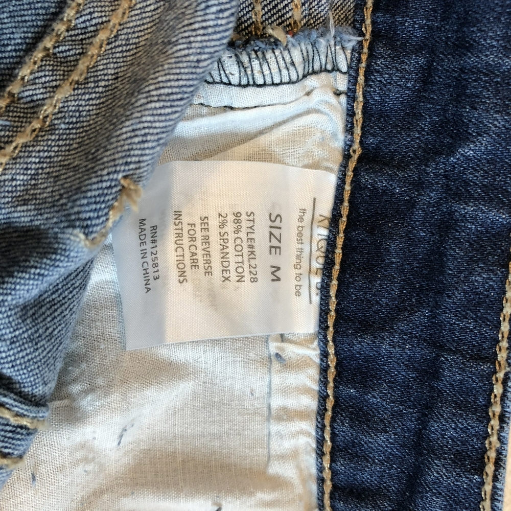 Shorts - Picture 5 of 5